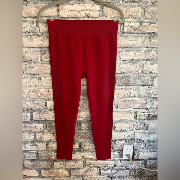 Beneunder Red Activewear Set. Amazing layering for cold weather NWOT unisex - Picture 6 of 16